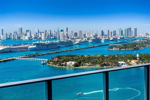 500 Alton # 3602, Miami Beach FL 33139