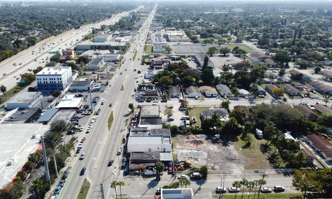 10822 NW 7th Ave, Miami FL 33168