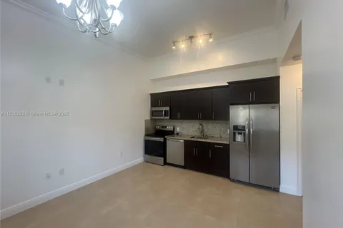 2268 SW 8th St # 3, Miami FL 33135