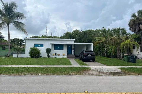 14040 NE 16th Ct # 1, North Miami FL 33181