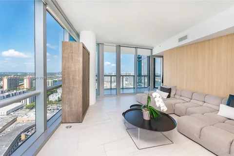 17121 Collins Ave # 3301, Sunny Isles Beach FL 33160