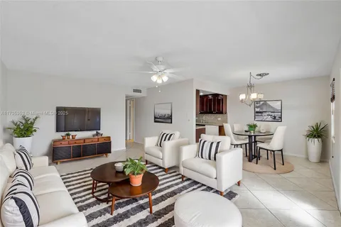 3116 Newport U # 3116, Deerfield Beach FL 33442