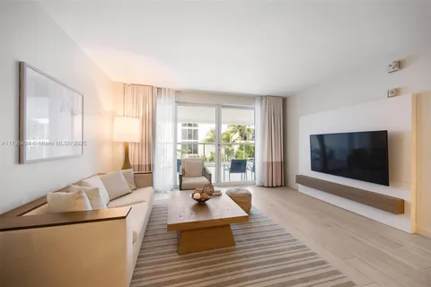 505 N Fort Lauderdale Beach Blvd # 222, Fort Lauderdale FL 33304