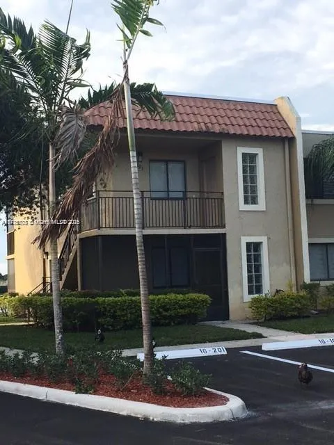 16551 Blatt Blvd # 104, Weston FL 33326