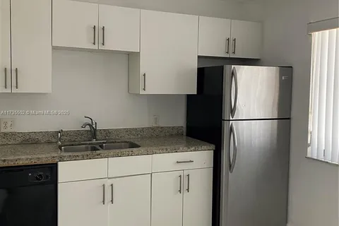 16551 Blatt Blvd # 104, Weston FL 33326