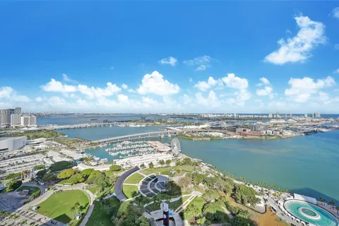 50 Biscayne blvd # 4510, Miami FL 33132