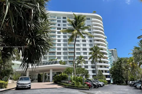 5151 Collins Ave # 825, Miami Beach FL 33140