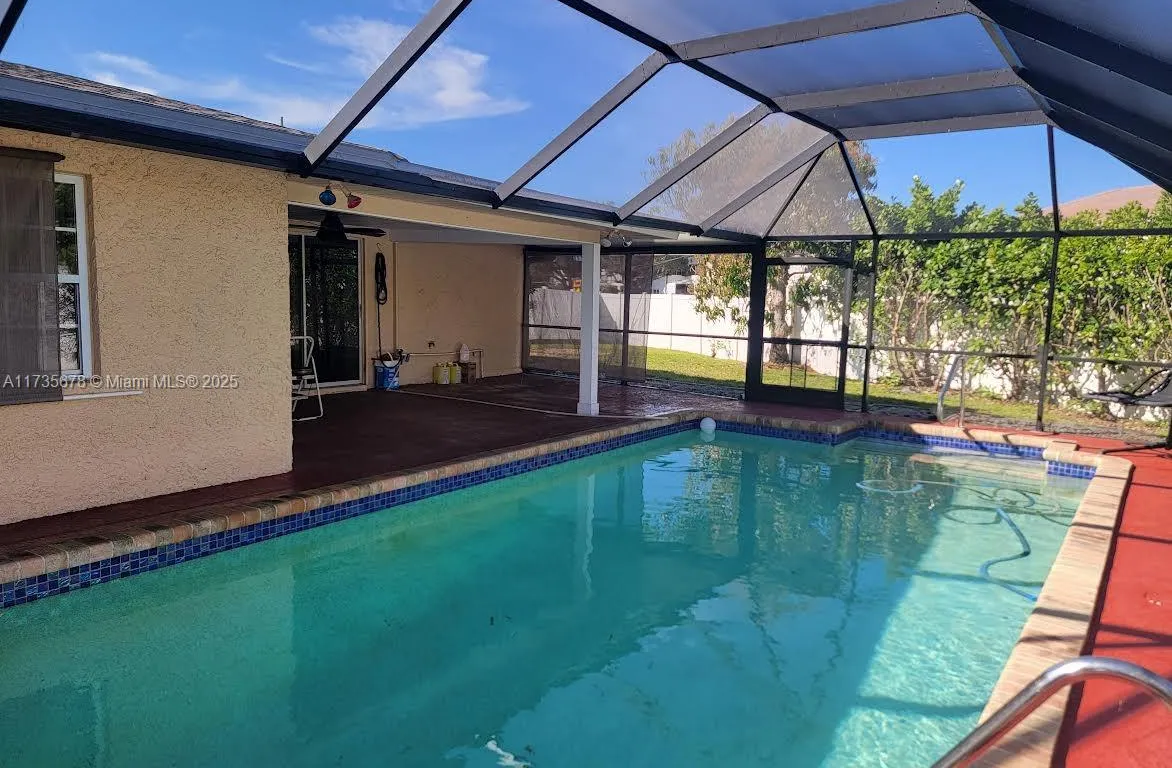 207 SE 47 Ter, Cape Coral FL 33904