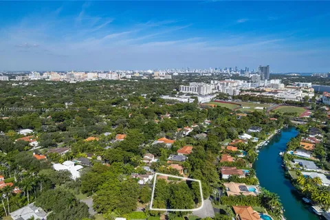 625 Jeronimo Dr, Coral Gables FL 33146