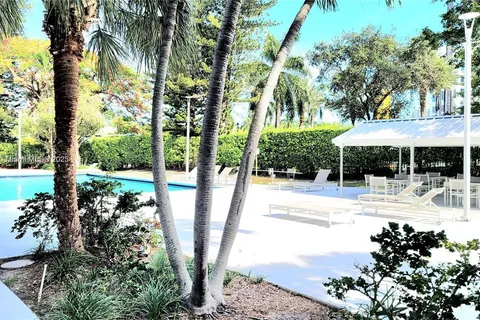 20100 W Country Club Dr # 403, Aventura FL 33180