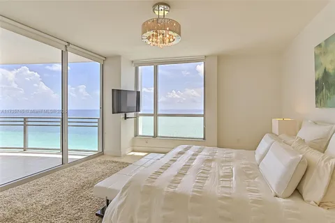 3535 S OCEAN DR # 2002, Hollywood FL 33019