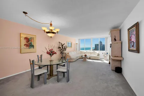 5401 Collins Ave # 1412, Miami Beach FL 33140