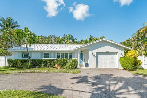 3285 Churchill Drive, Boynton Beach FL 33435