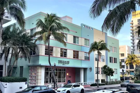 1460 Ocean Dr # 204, Miami Beach FL 33139