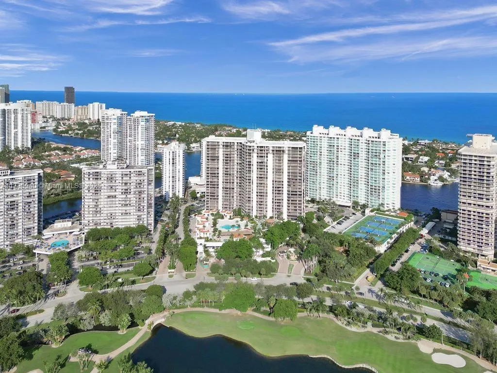 20281 E Country Club Dr # 407, Aventura FL 33180
