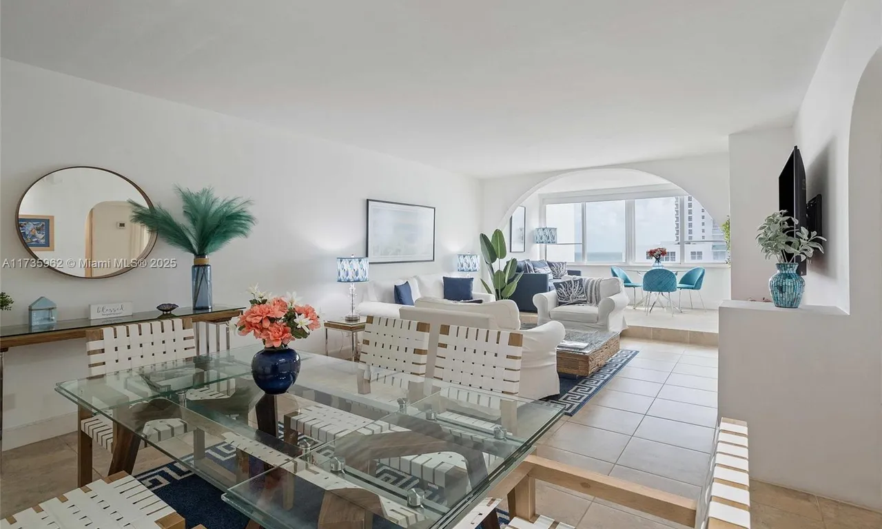 5005 Collins Ave # 1118, Miami Beach FL 33140