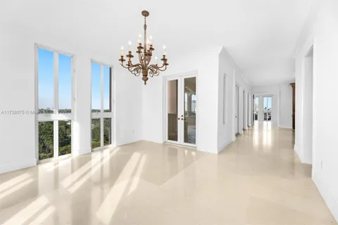 600 Coral Way # 7, Coral Gables FL 33134