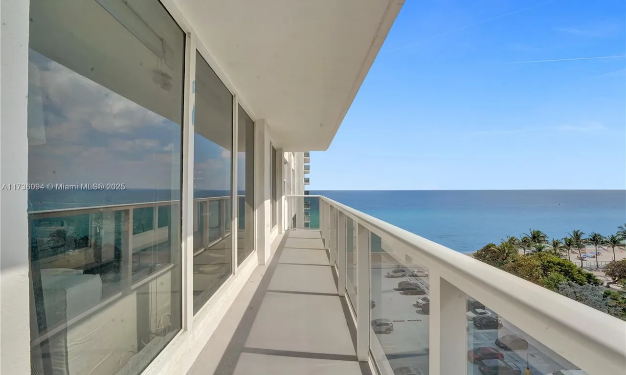 2751 S Ocean Dr # 908S, Hollywood FL 33019