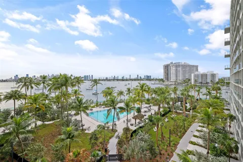 1504 Bay Rd # 1408, Miami Beach FL 33139