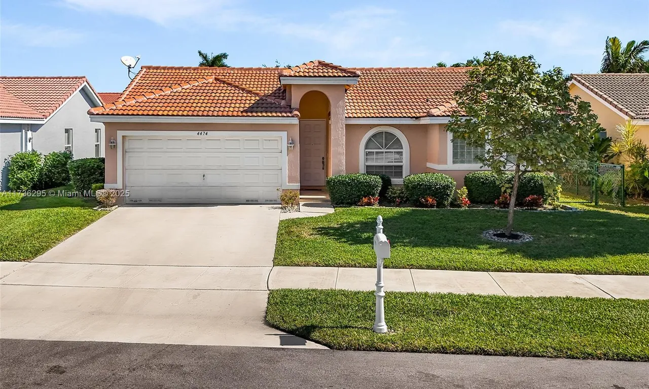 4474 NW 20th Ave, Oakland Park FL 33309