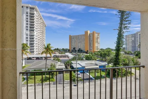 400 N Riverside Dr # 404, Pompano Beach FL 33062