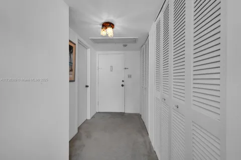 5401 Collins Ave # 1412, Miami Beach FL 33140