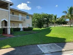 895 Twin Lakes Dr # F, Coral Springs FL 33071