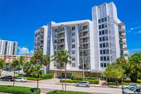 6801 Indian Creek Dr # 804, Miami Beach FL 33141