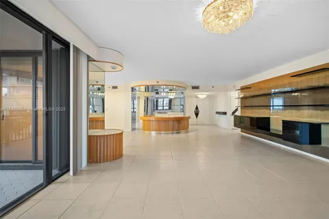 10175 Collins Ave # 306, Bal Harbour FL 33154