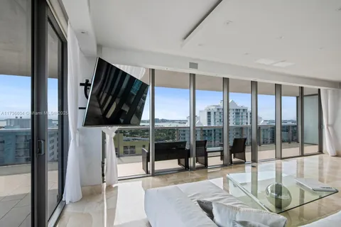 5875 Collins Ave # 1908, Sunny Isles Beach FL 33140