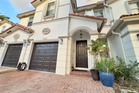 8143 NW 107th Path # 8143, Doral FL 33178