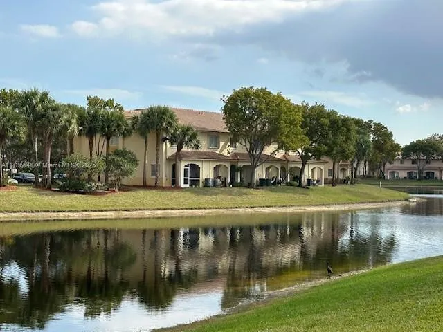 8368 SW 27th St # 106, Miramar FL 33025