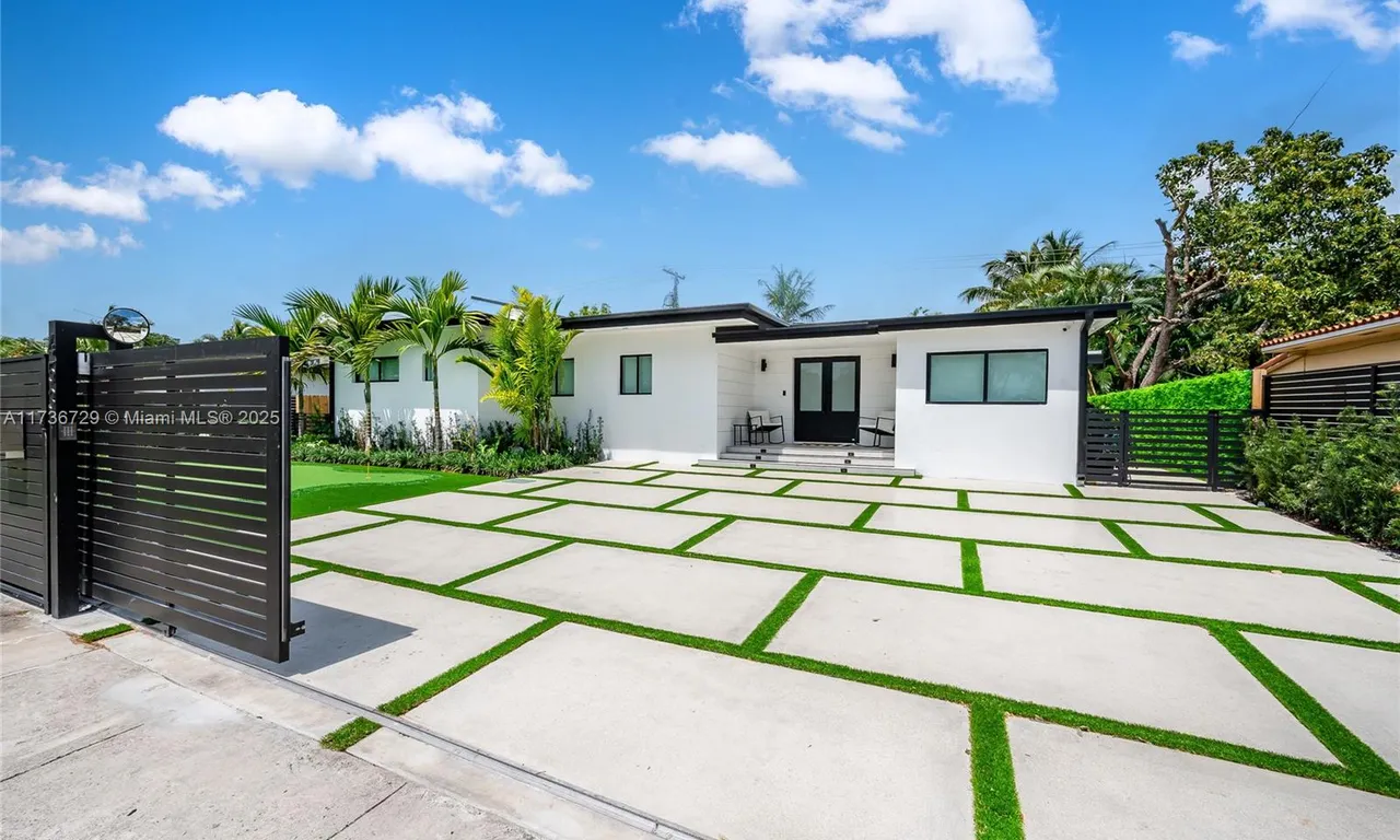 4531 SW 15 St, Miami FL 33134