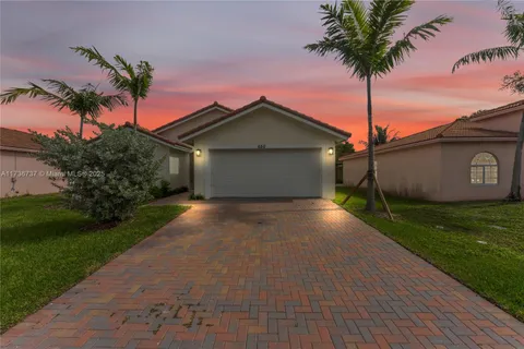 650 NW 21st Ave, Pompano Beach FL 33069