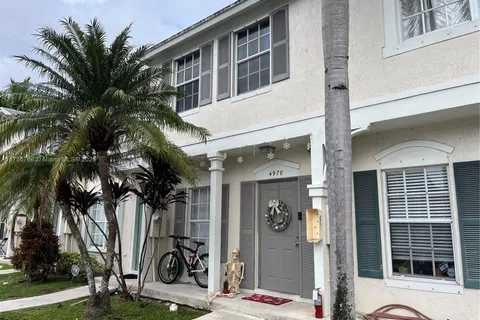 4970 SW 31st Ter # 0, Dania Beach FL 33312