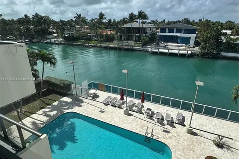 9800 W Bay Harbor Dr # 412, Bay Harbor Islands FL 33154