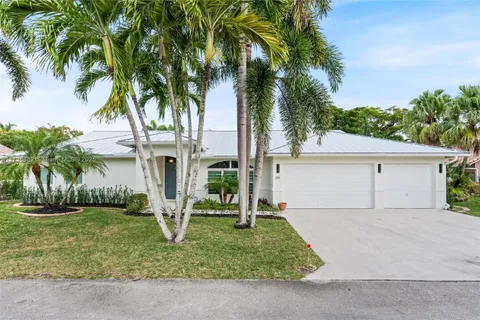 640 SW 101 Ave, Plantation FL 33324