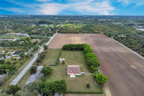 15750 SW 232nd St, Miami FL 33170