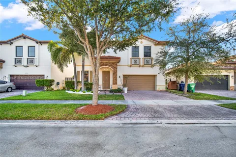 22918 SW 105th Ave, Cutler Bay FL 33190