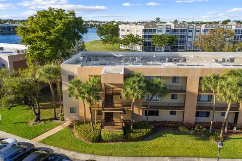 7322 Ashmont Cir # 101, Tamarac FL 33321