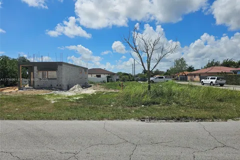 12228 SW 220th St, Miami FL 33170