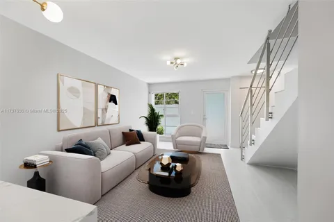 619 Michigan Ave # 4, Miami Beach FL 33139