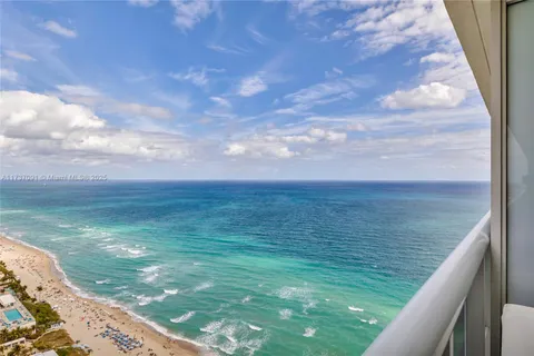 1830 S Ocean Dr # 3510, Hallandale Beach FL 33009