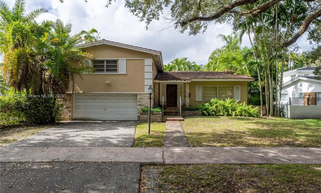 4310 Monserrate St, Coral Gables FL 33146