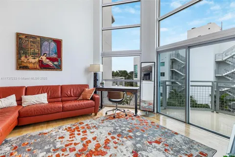 7728 Collins Ave # 16, Miami Beach FL 33141