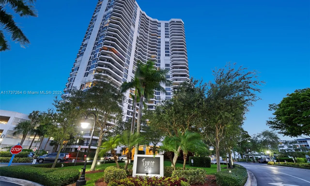 3530 Mystic Pointe Dr # 1913, Aventura FL 33180