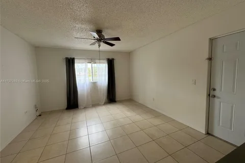 3630 N 56th Ave # 304, Hollywood FL 33021