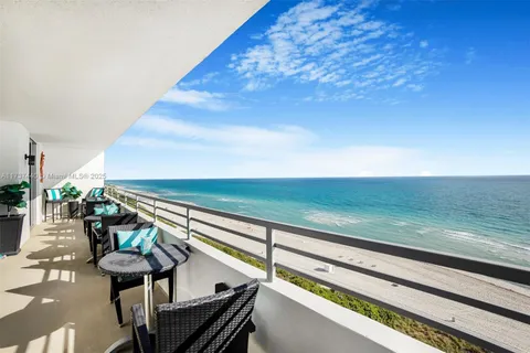 5555 Collins Ave # 16L, Miami Beach FL 33140