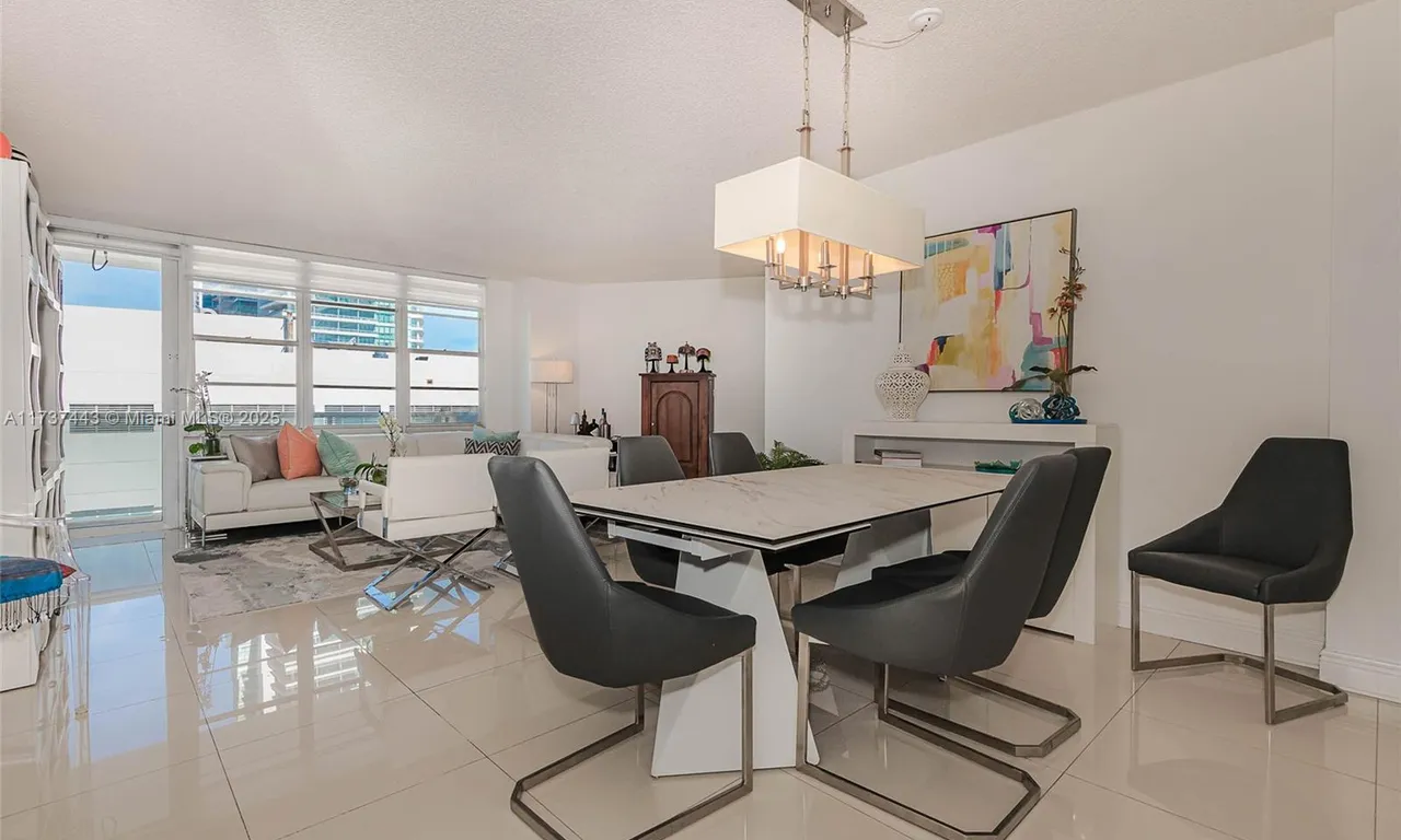 3725 S Ocean Dr # 1221, Hollywood FL 33019