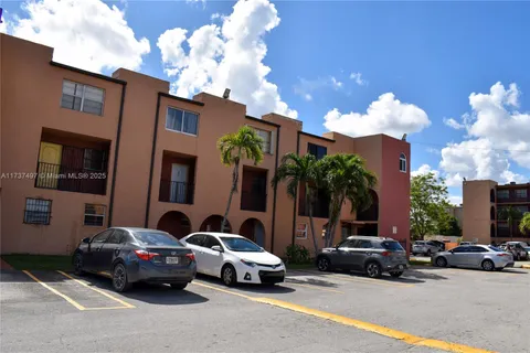 6600 W 2nd Ct # 15, Hialeah FL 33012